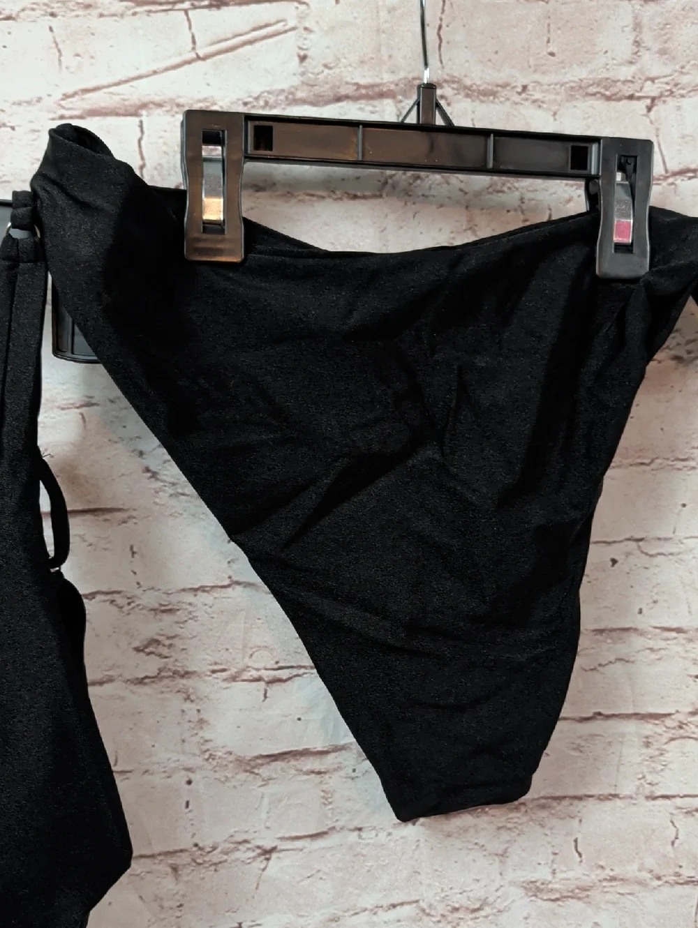 Small Black Two-Piece Bikini Set New - Picture 3 of 7